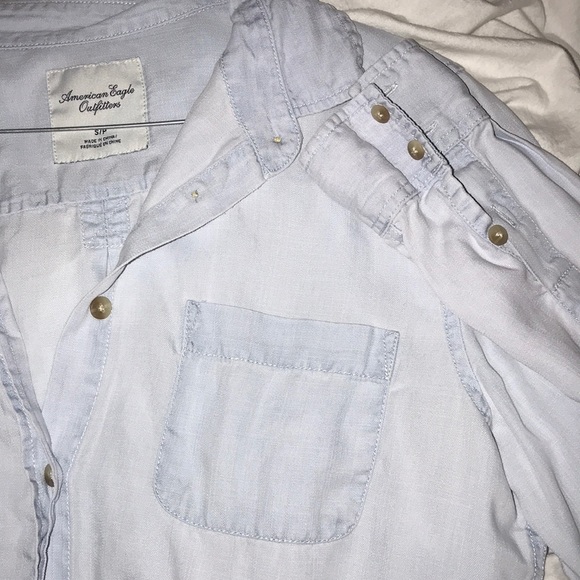 Button down - Picture 3 of 3